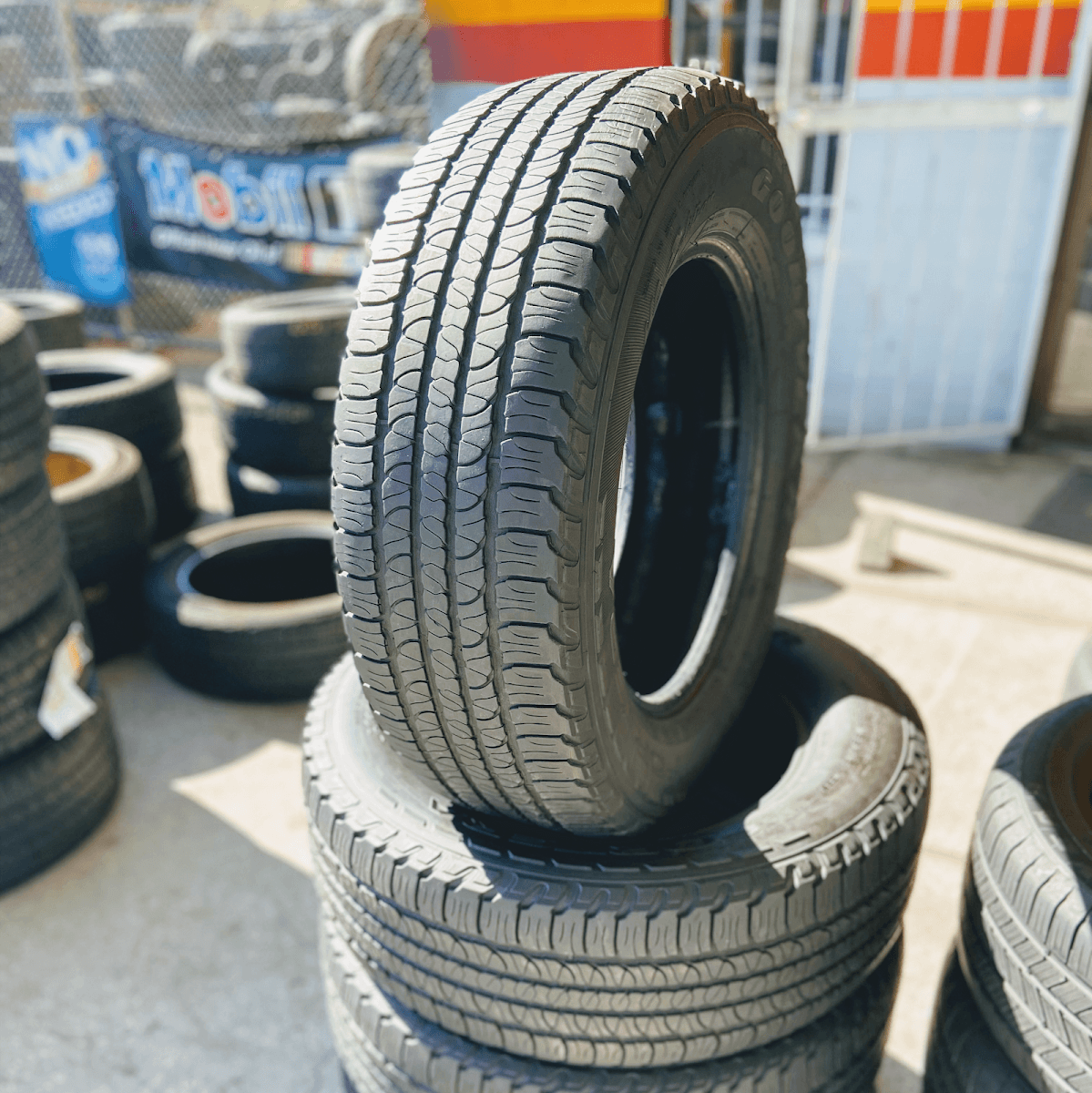 HELY'S TIRES AND MECHANIC SHOP, photo 4