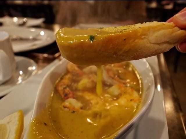 Frog and the Crown Restaurant & Bar, photo 3