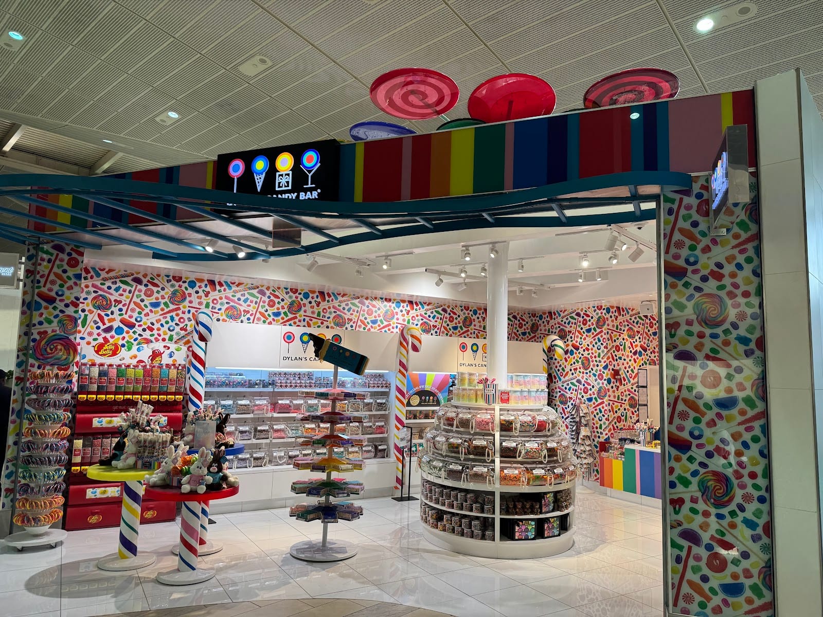 Dylan's Candy Bar