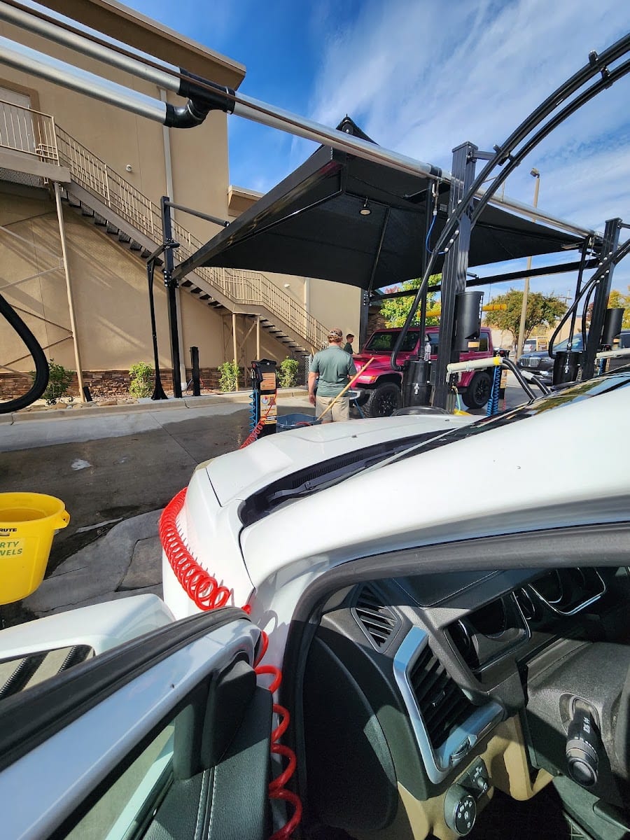 Papa Bear Car Wash