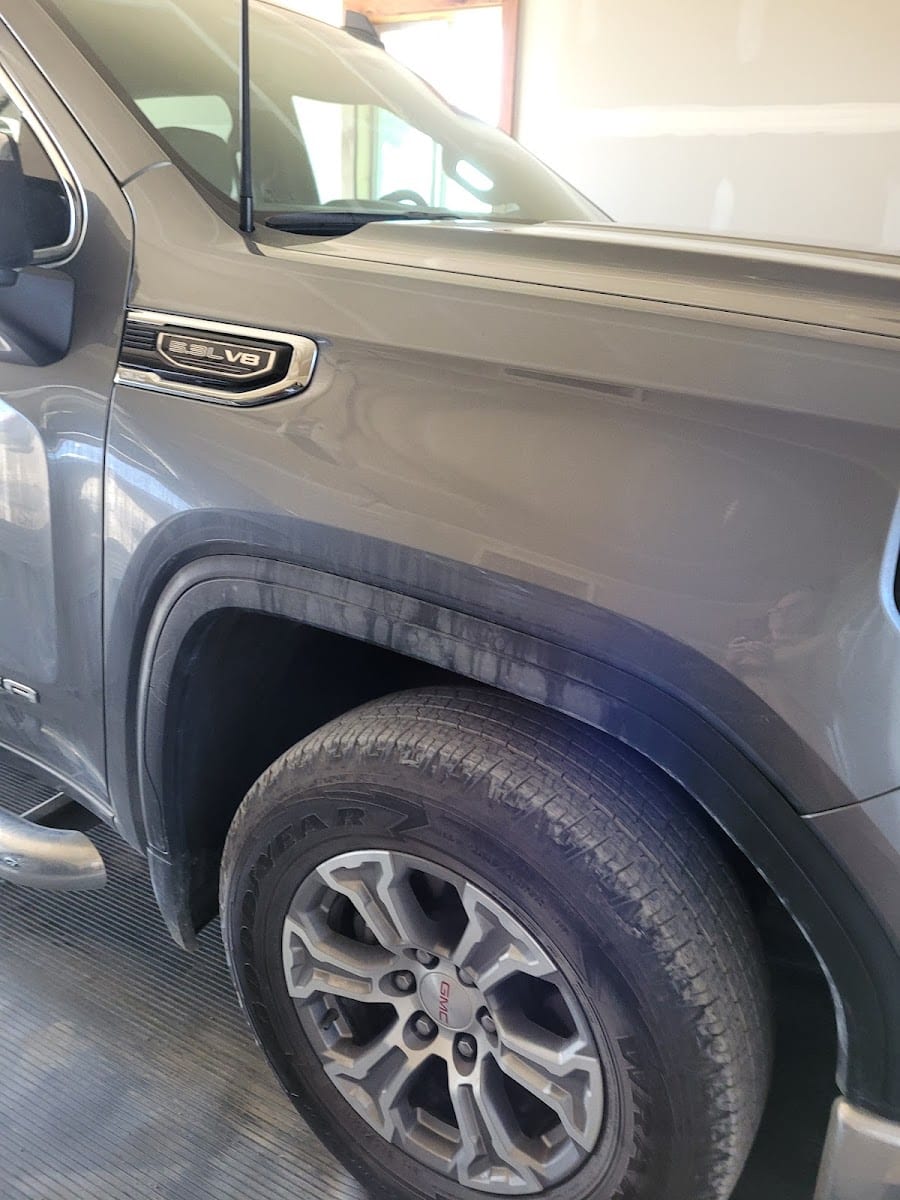 Woody's Car Wash