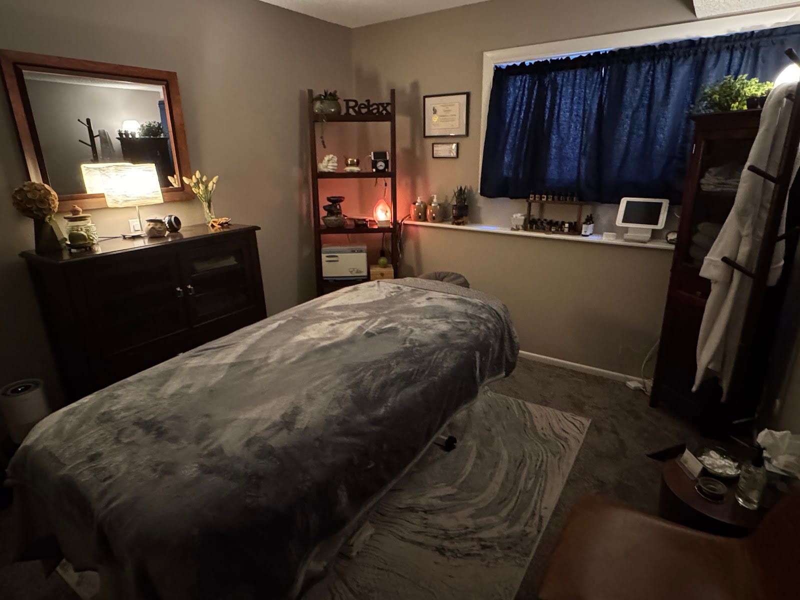 Apple Blossom Massage