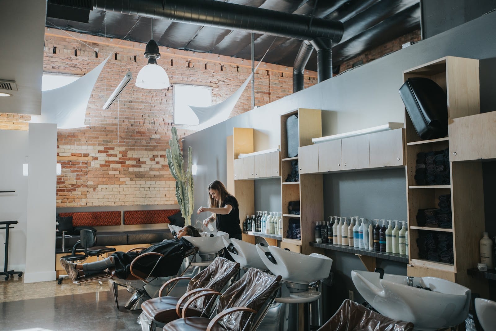 Landis Lifestyle Salon