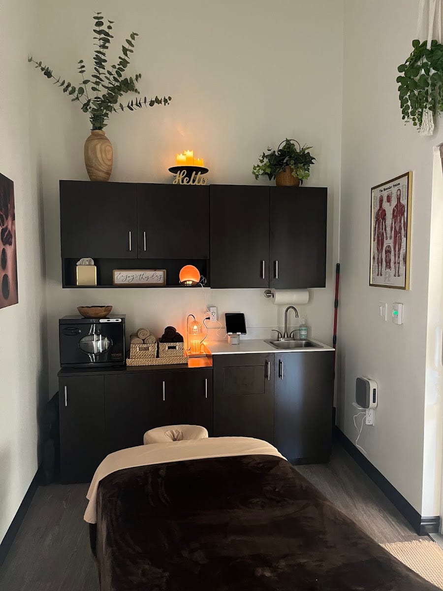 DIVINE BODY & BEYOND LLC
