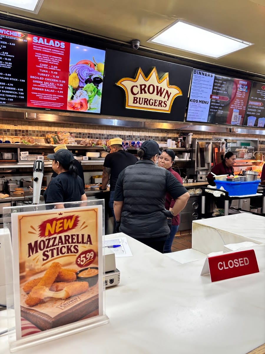 Crown Burgers, photo 3