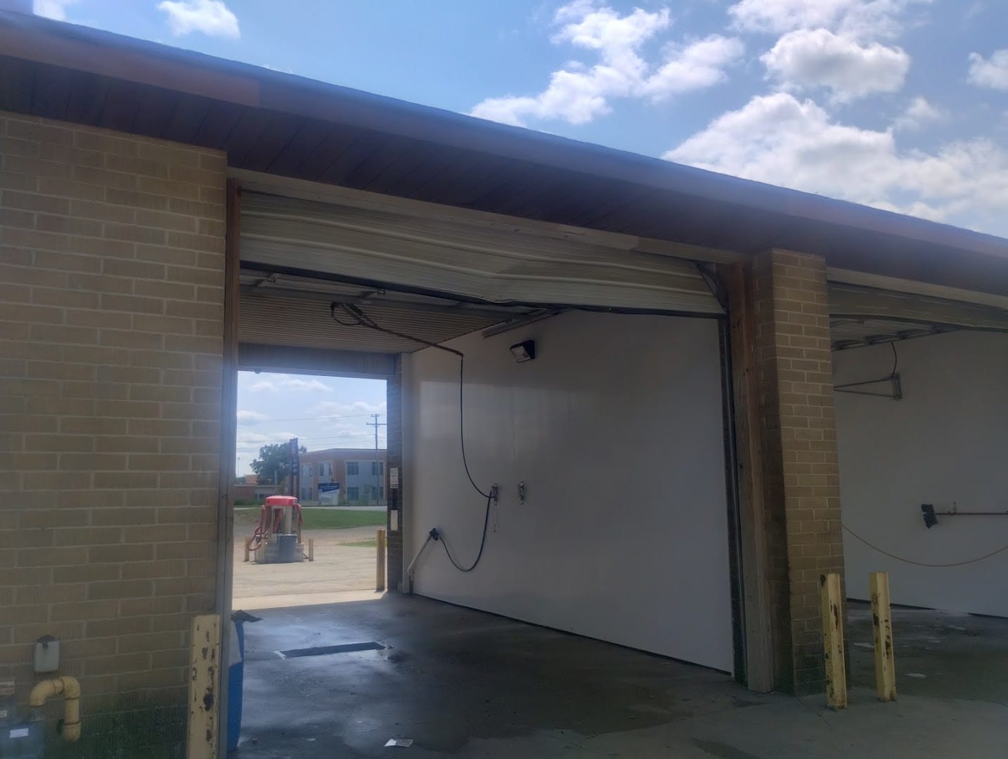 29th st Car Wash, photo 3