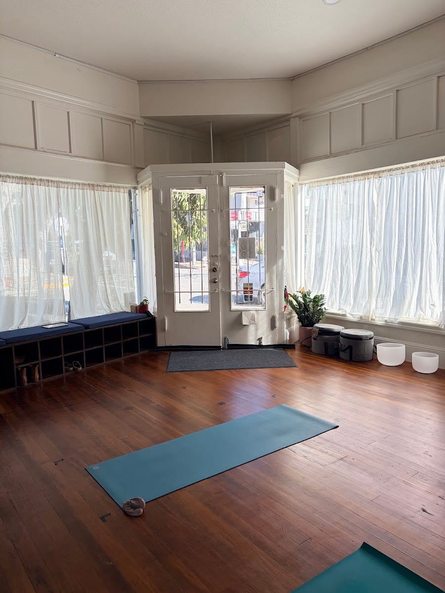 Soluna Yoga and Wellness