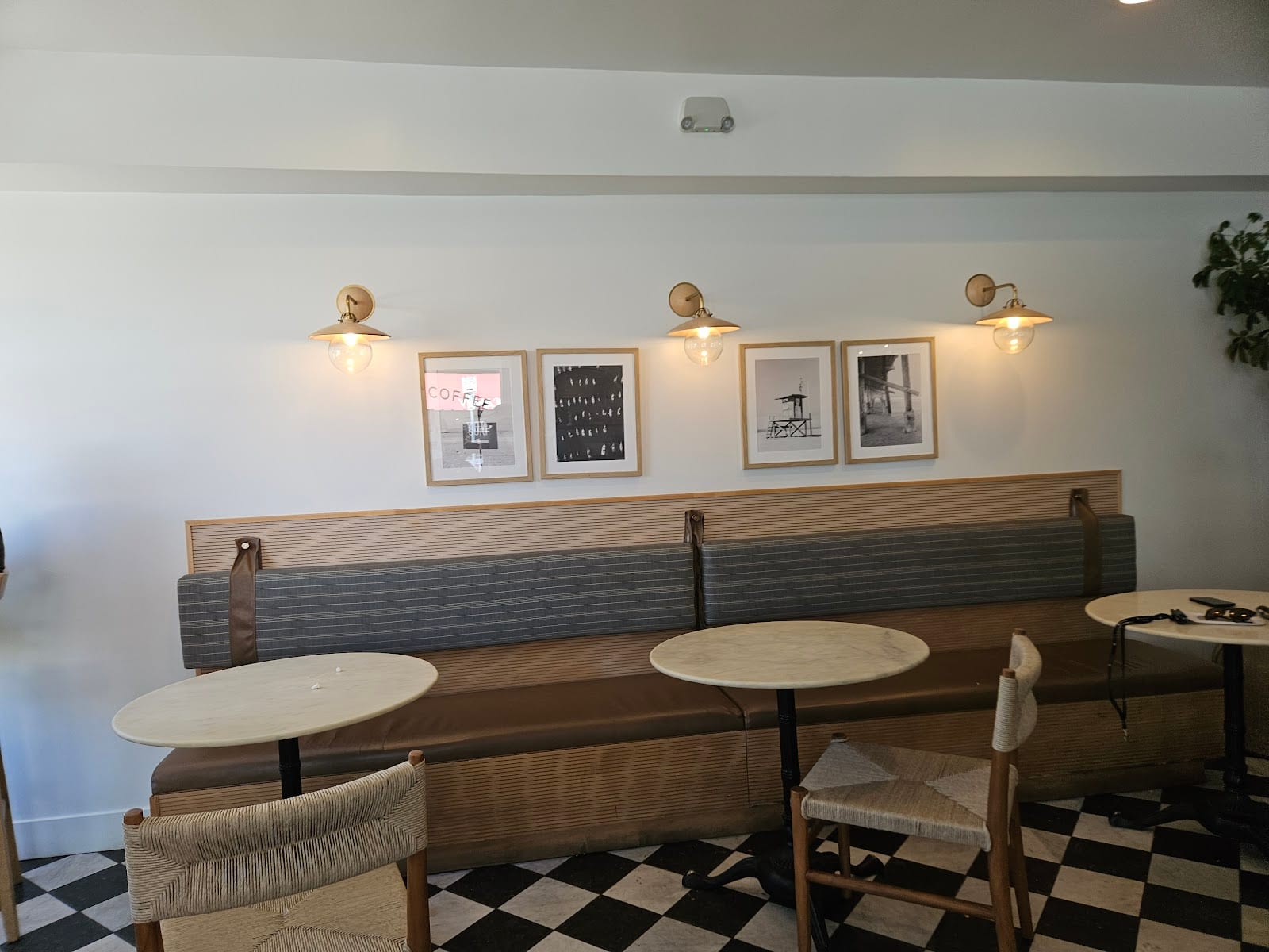Huskins Coffee