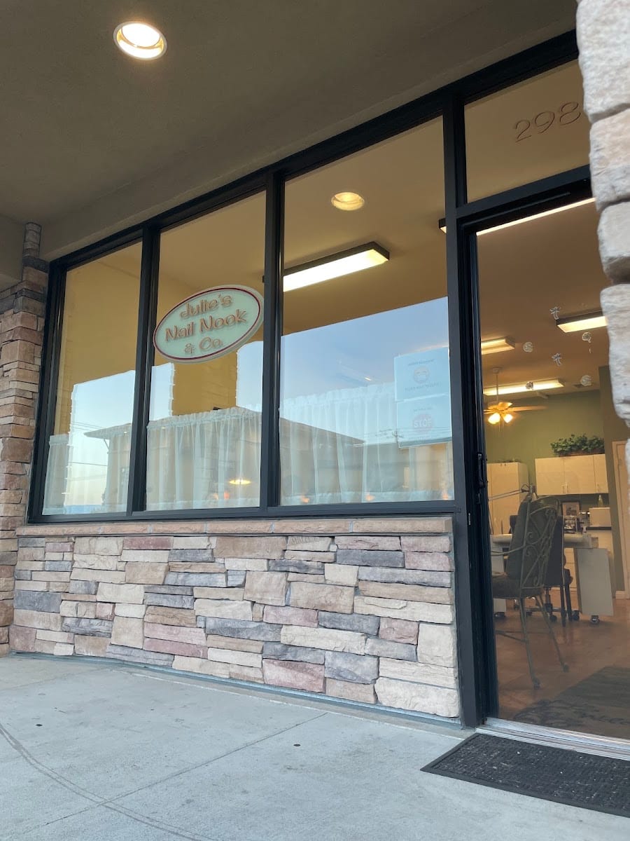 Julie's Nail Nook & Co, photo 2