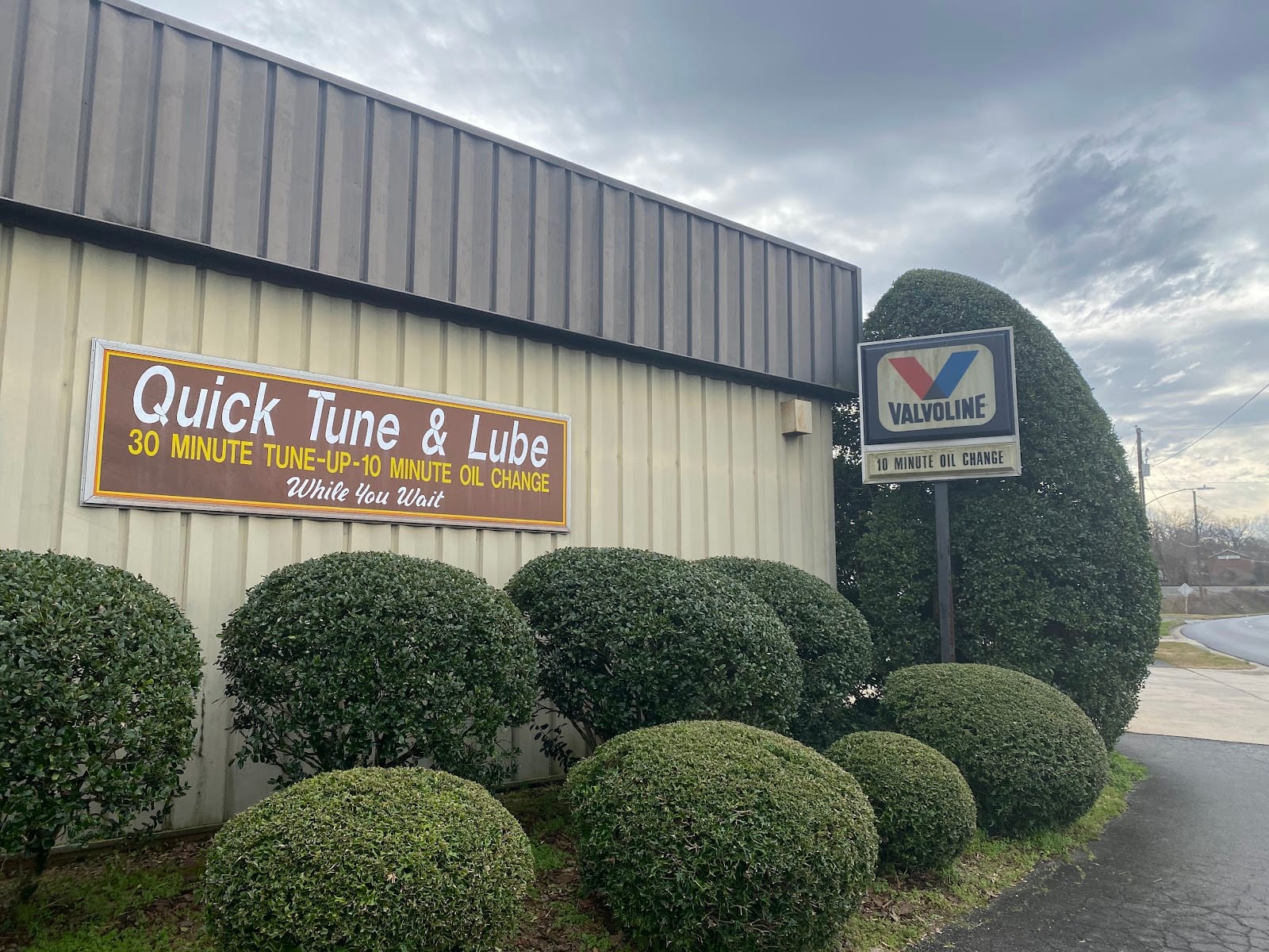 Quick Tune & Lube, photo 4