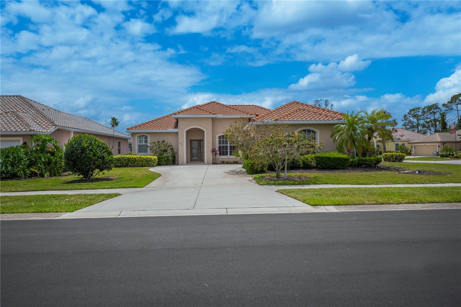 Coldwell Banker Realty, Emily Rivera Jackson