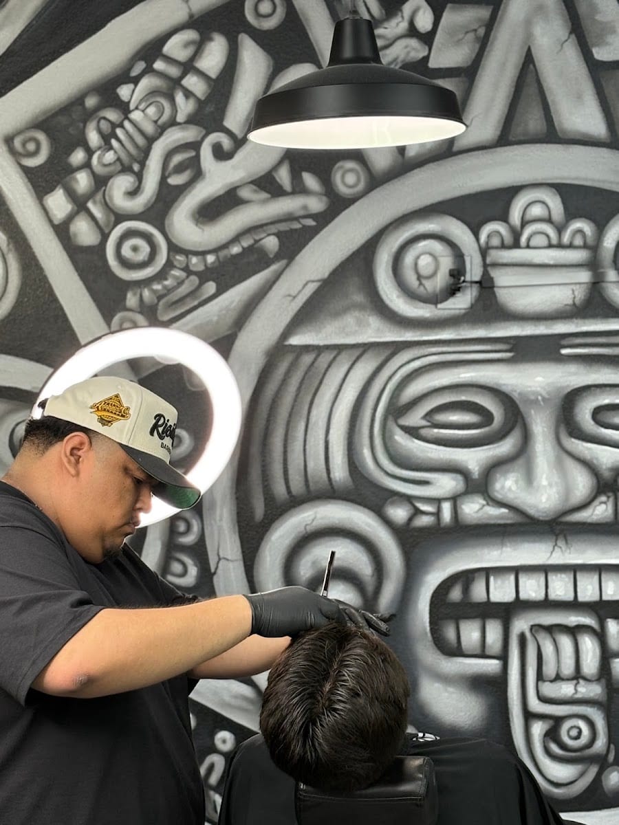 Rising Up Barbershop, photo 3