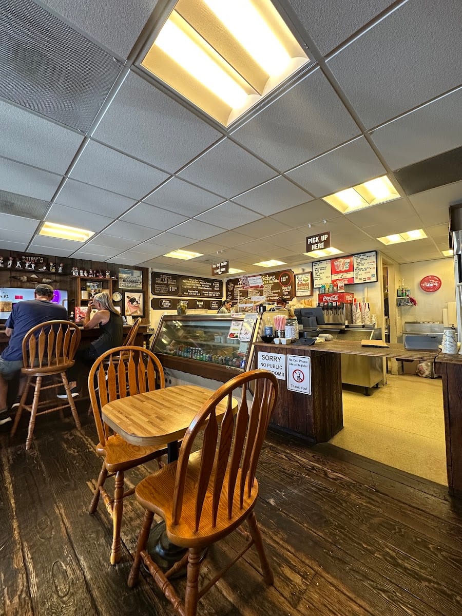 Ruby's Sandwich Saloon