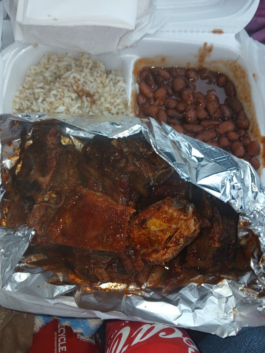 Gerard's Barbeque Diner, photo 2
