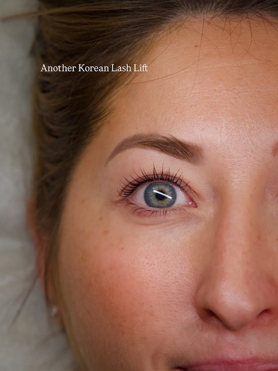 Lashnbrowbyamelia, photo 3