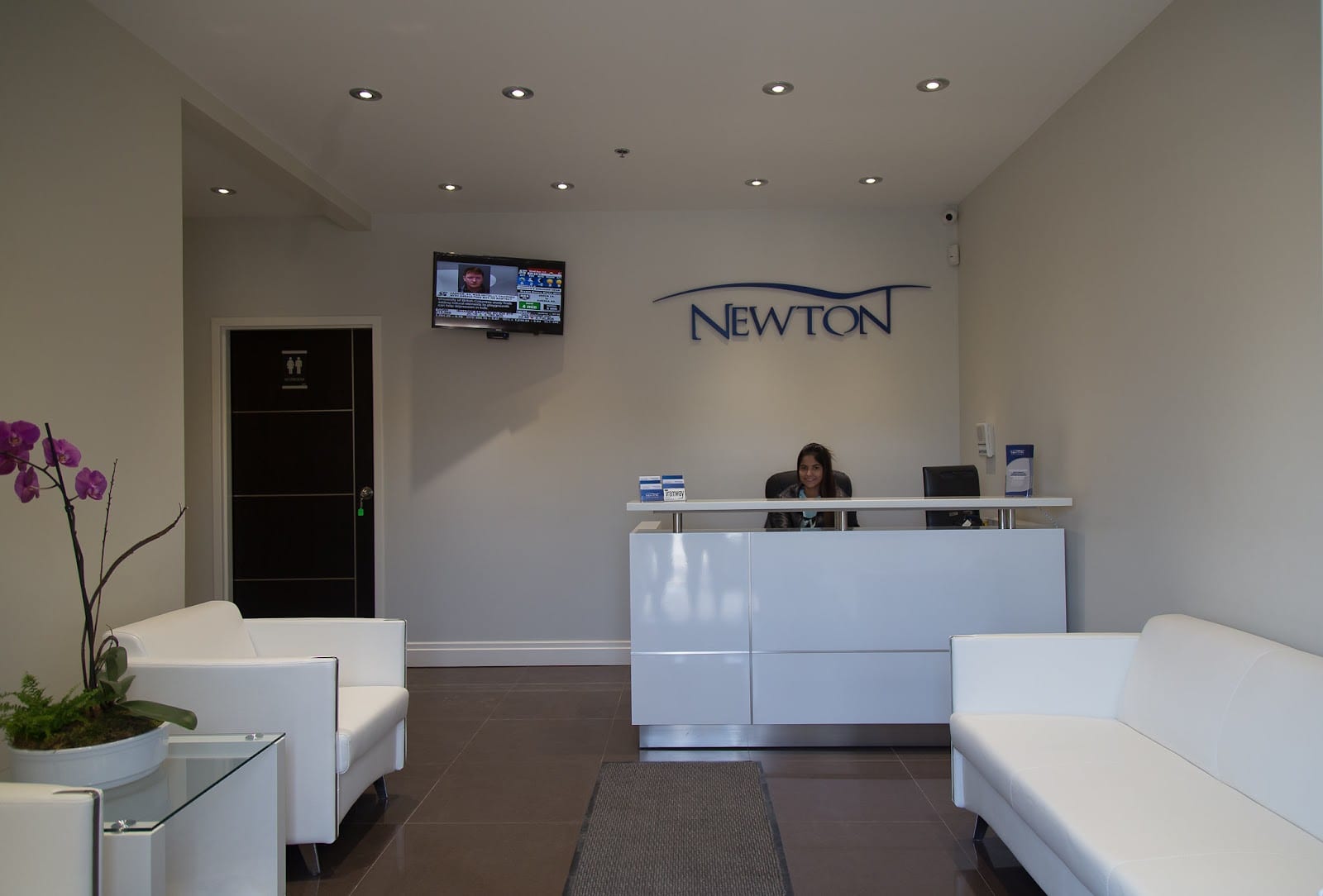 Newton Auto Collision, photo 3