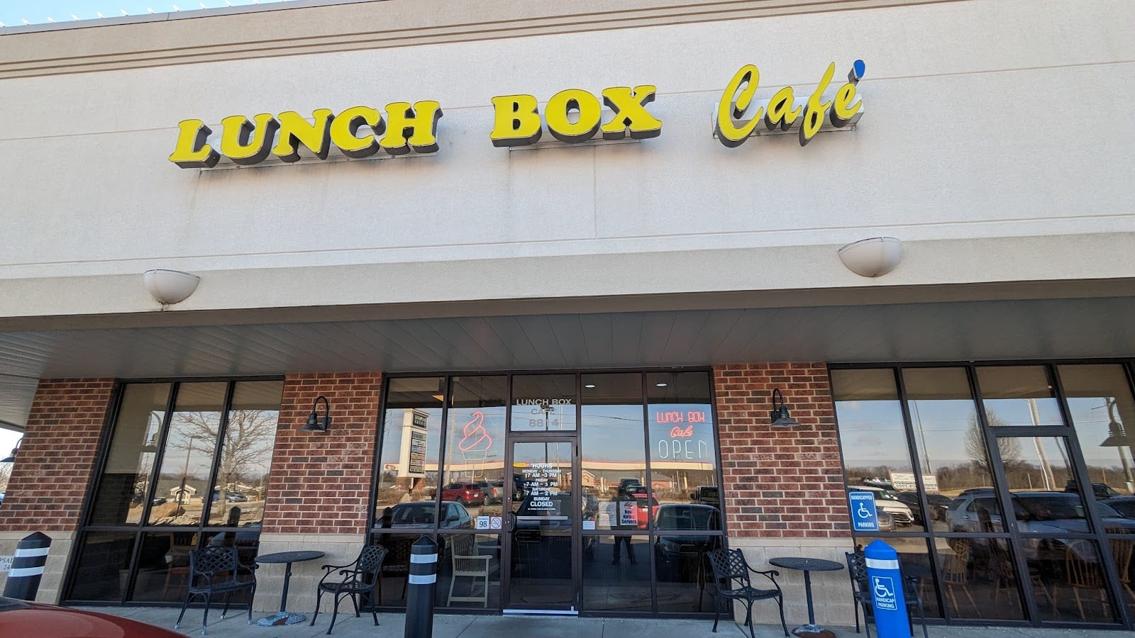 Lunch Box Cafe, photo 2