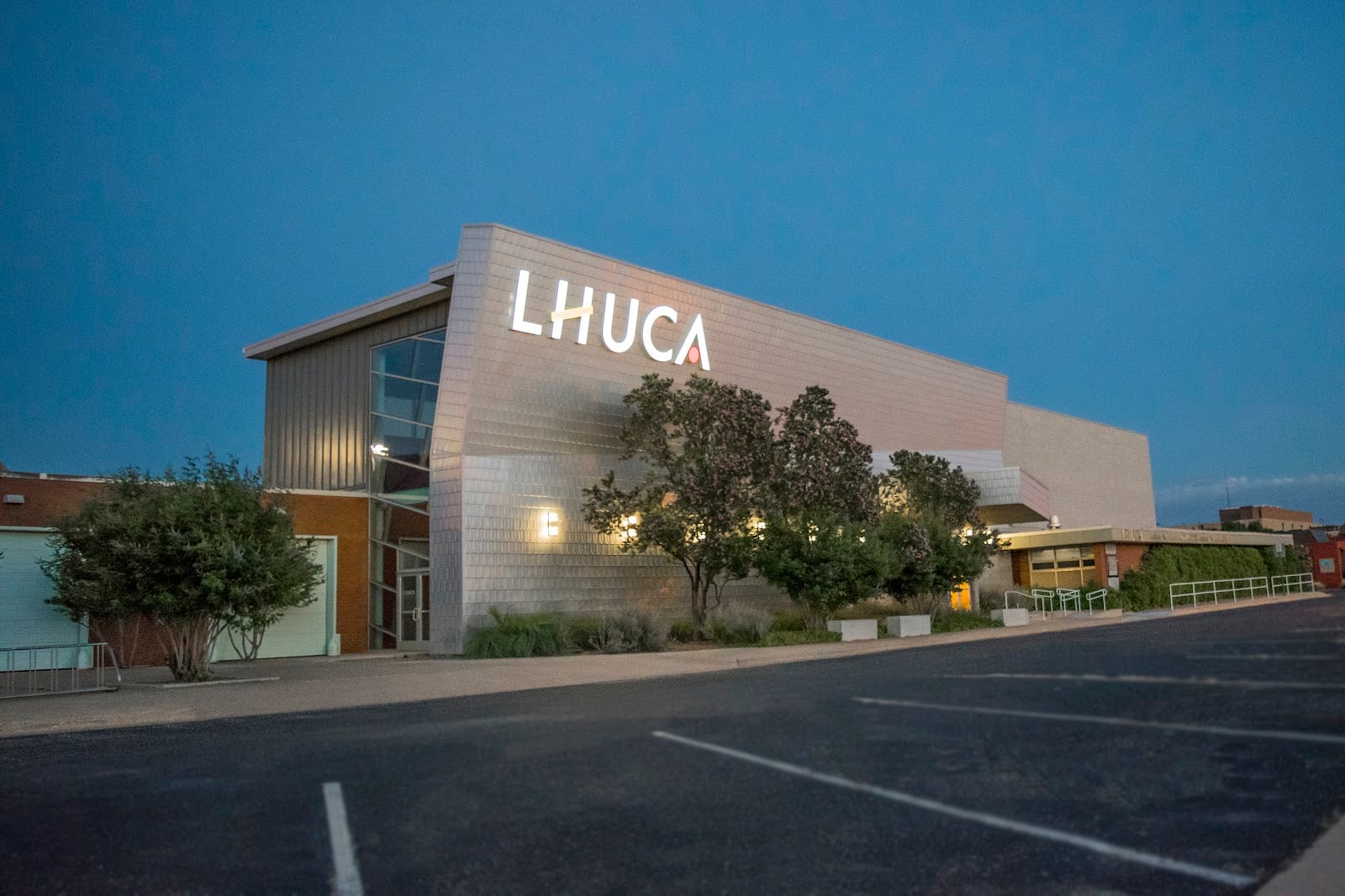 Louise Hopkins Underwood Center for the Arts, photo 2