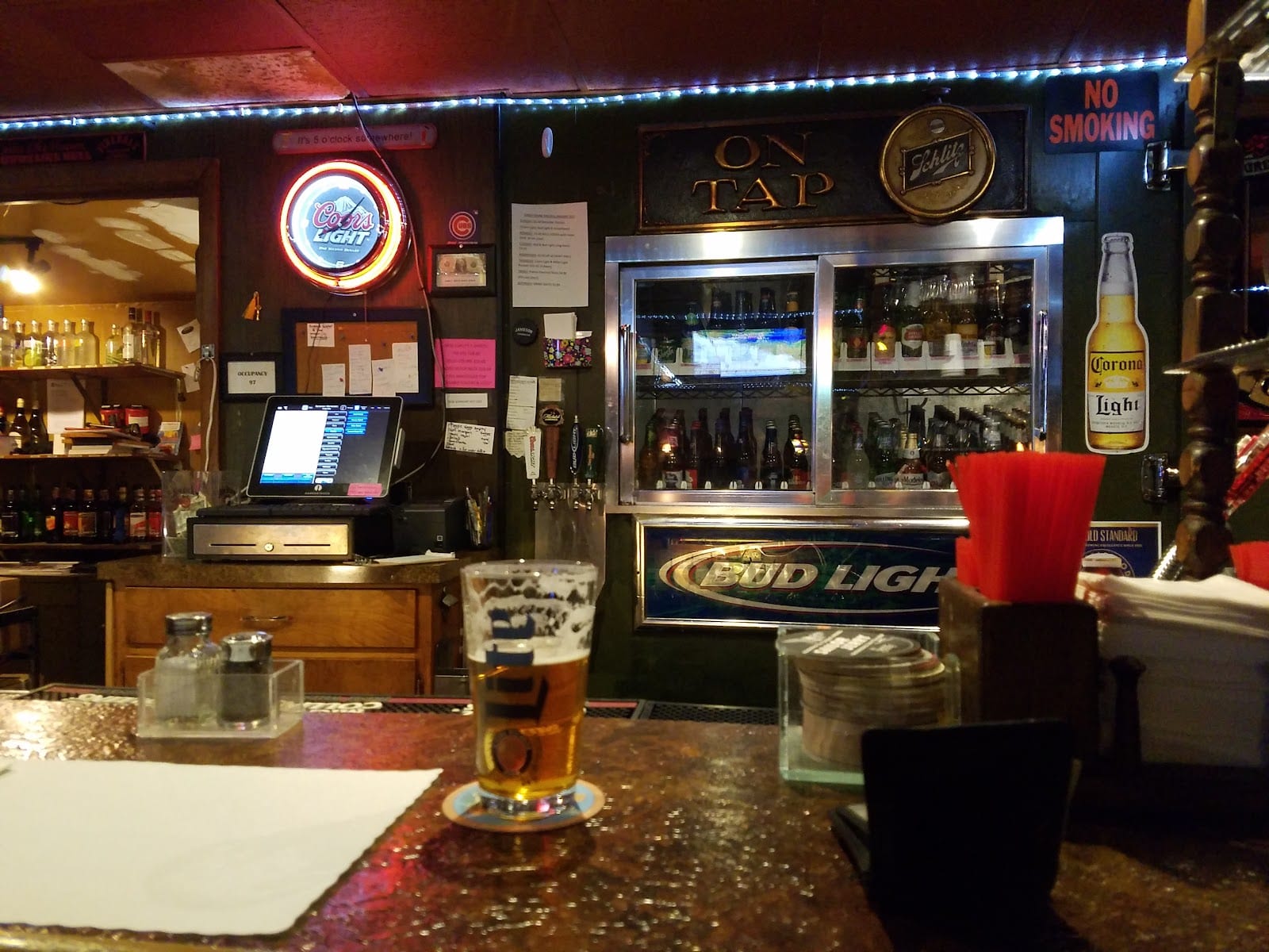 Curly's Village Inn