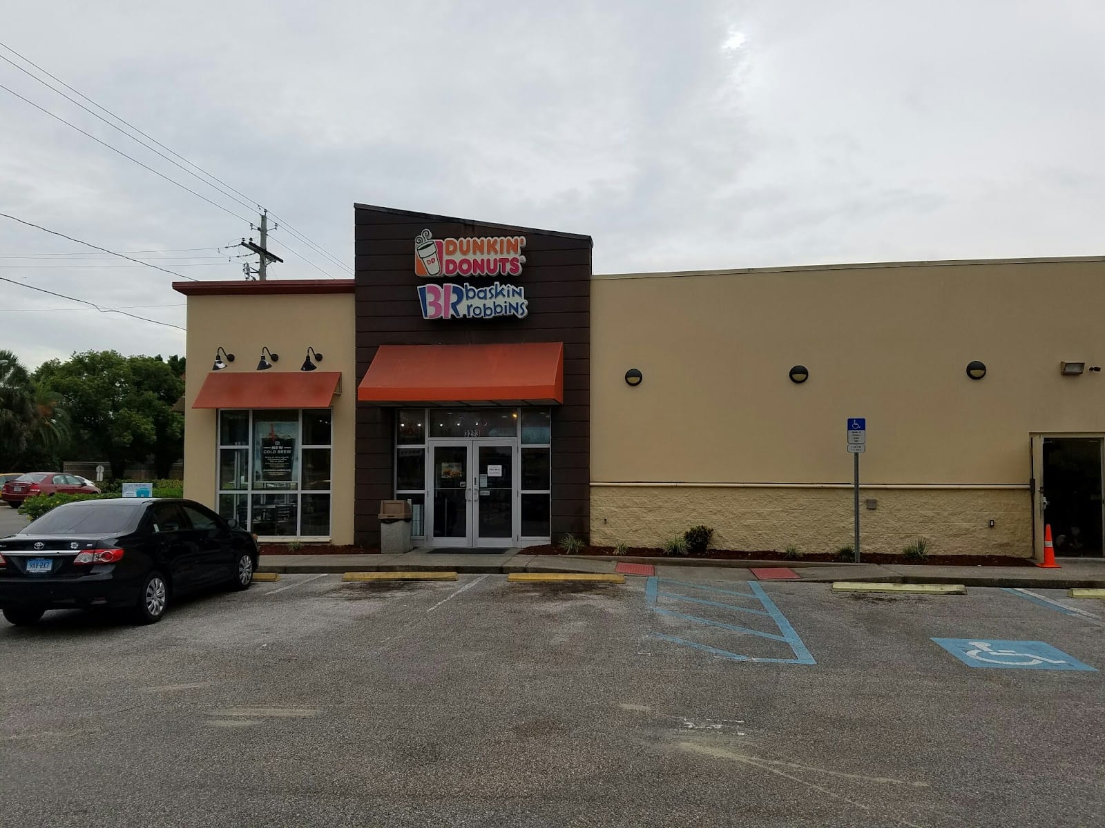 Baskin-Robbins, photo 2