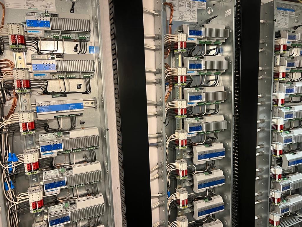 Electricians in North York