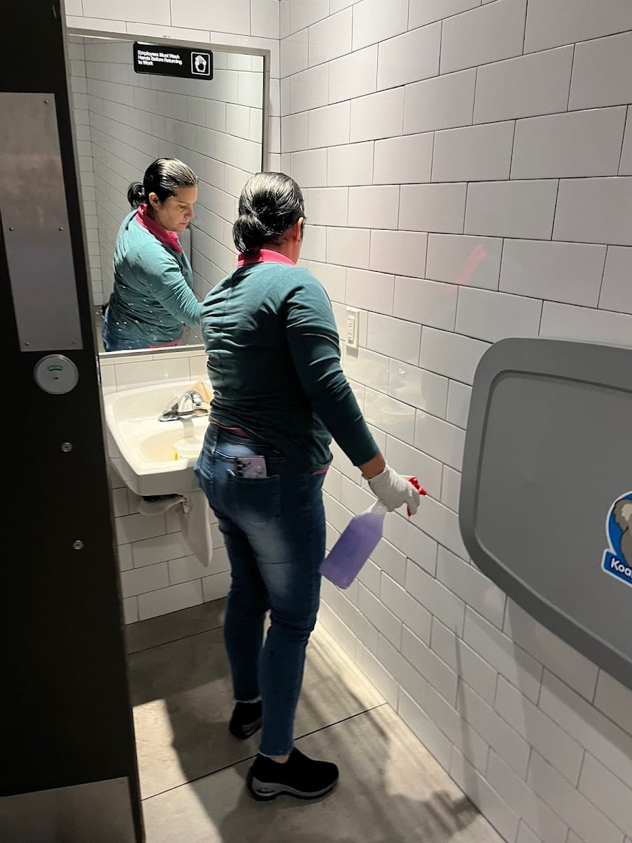 M&R Janitorial Services