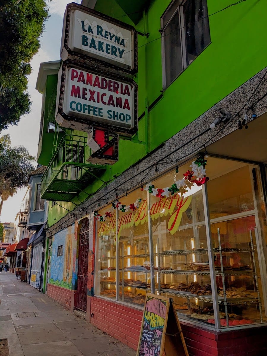 La Reyna Bakery & Coffee Shop
