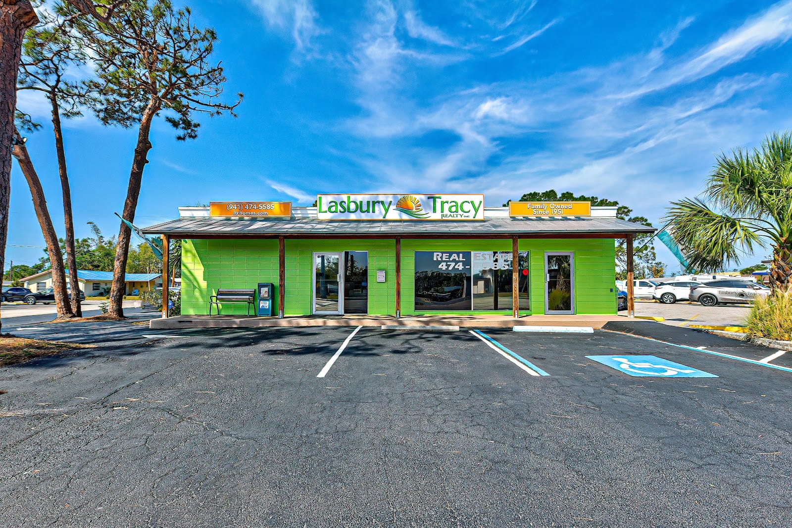 Lasbury Tracy Realty Inc