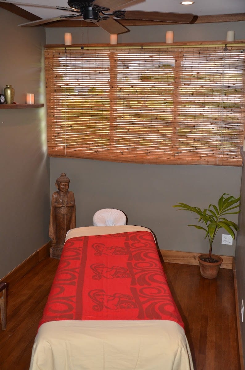 Ho'opono Healing Massage