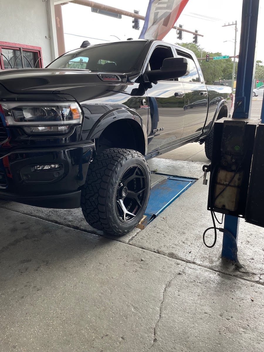 Tire Place Auto Center, photo 3
