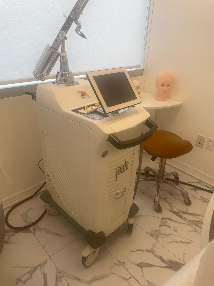 Canada Scar Clinic