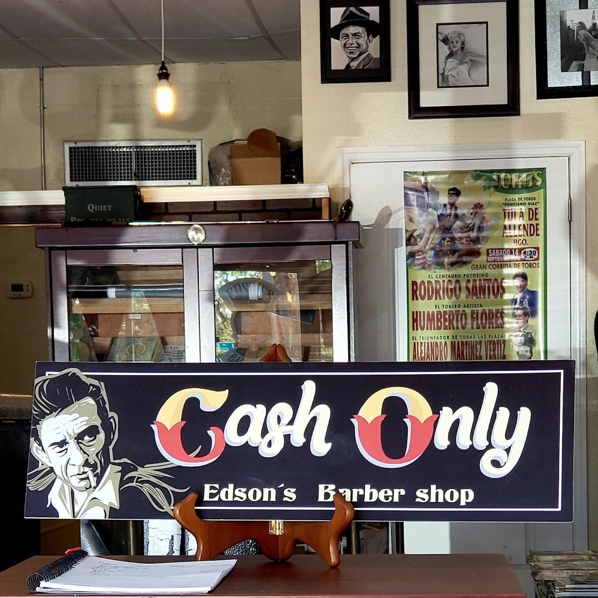 Edson´s Barber Shop, photo 4