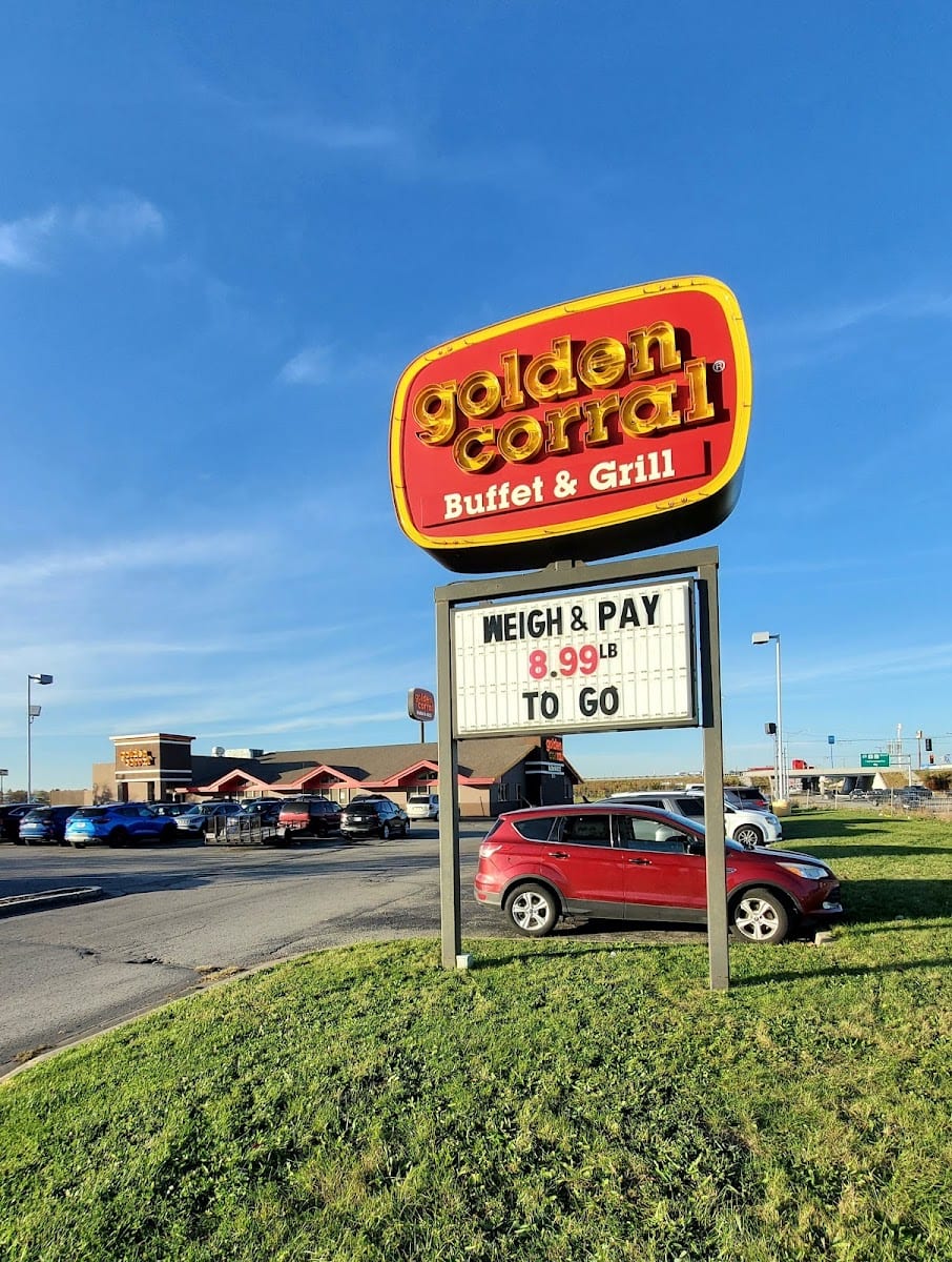 Golden Corral Buffet & Grill, photo 4