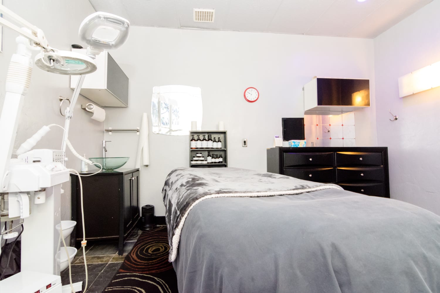 Continental Spa Tucson & Kist by Mist Tanning, photo 4