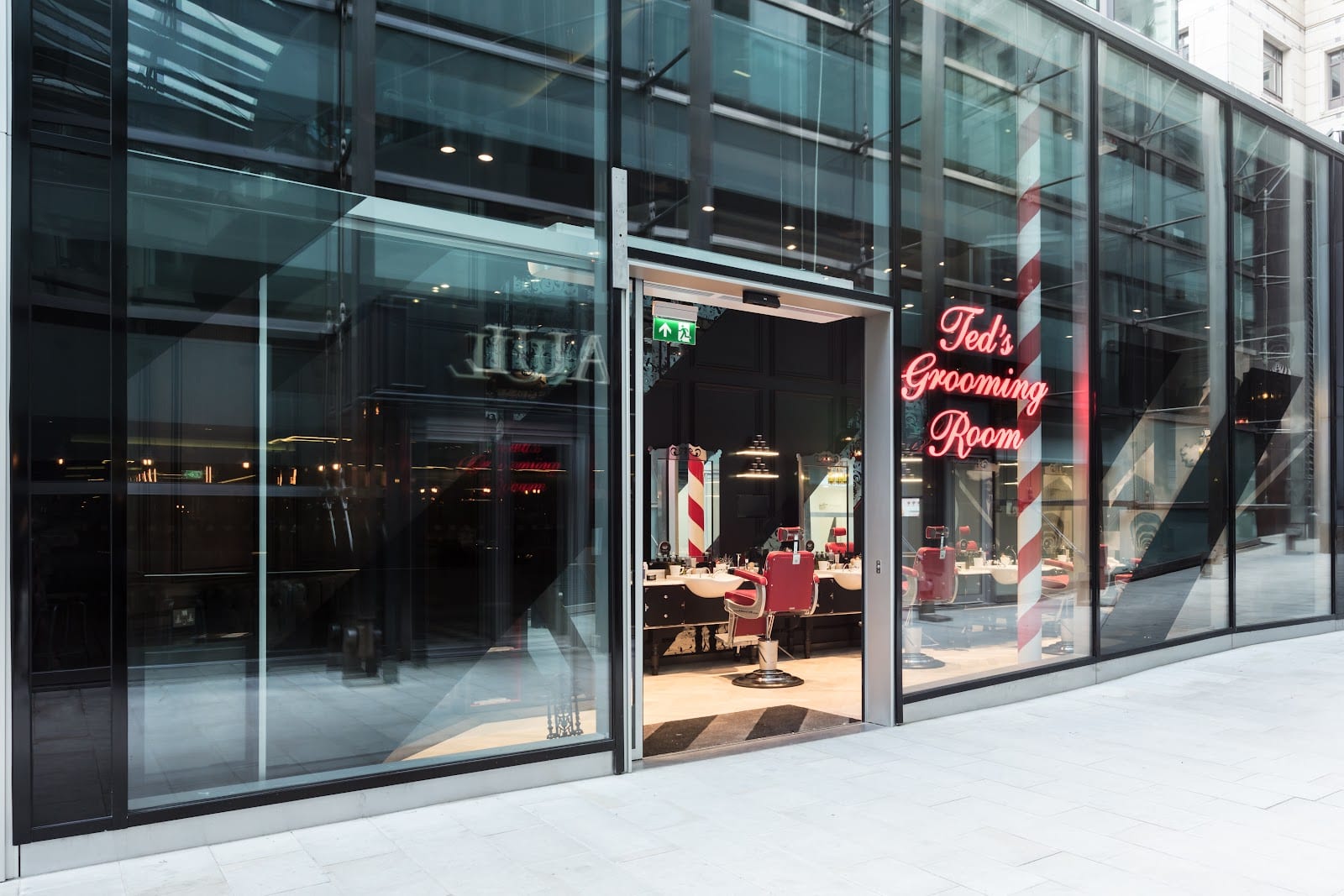 Ted's Grooming Room | Liverpool Street, photo 2