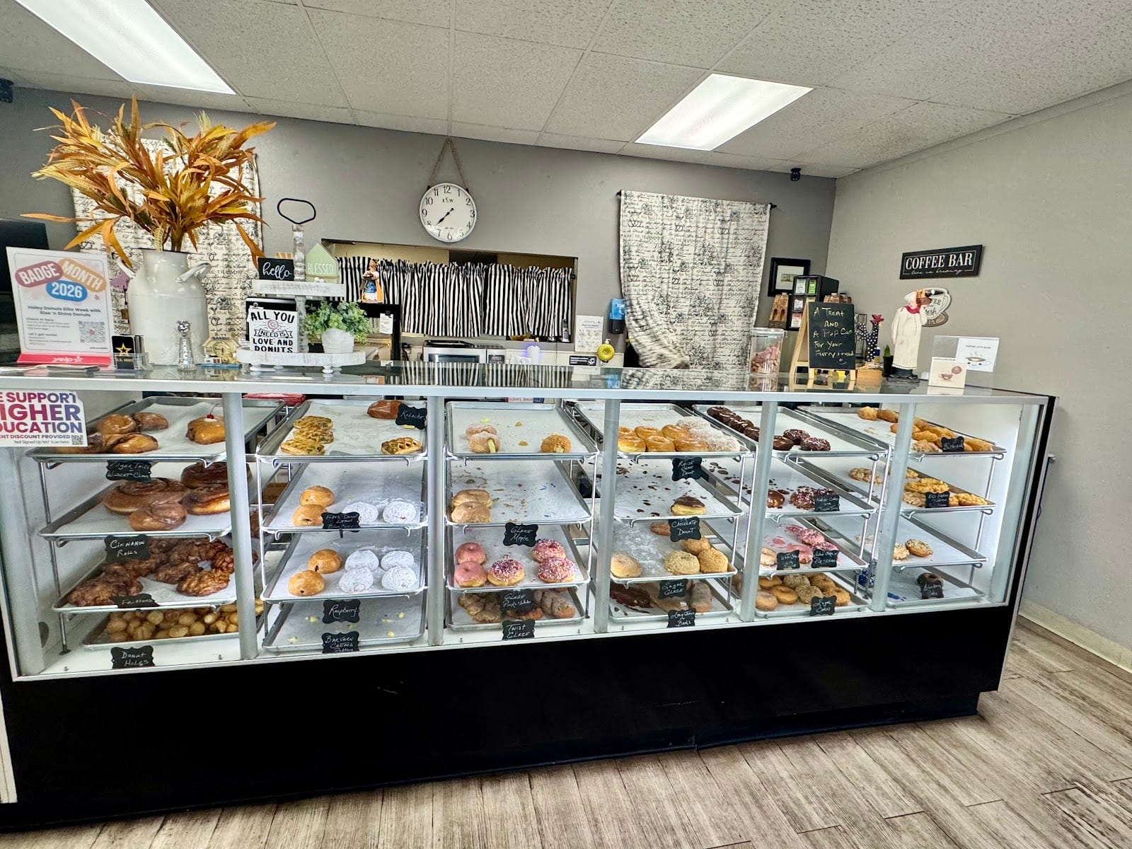 Rise'n Shine Donuts and More
