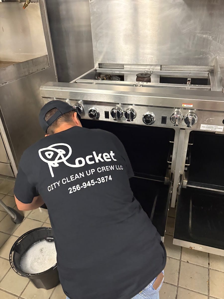 Rocket City Clean Up Crew LLC