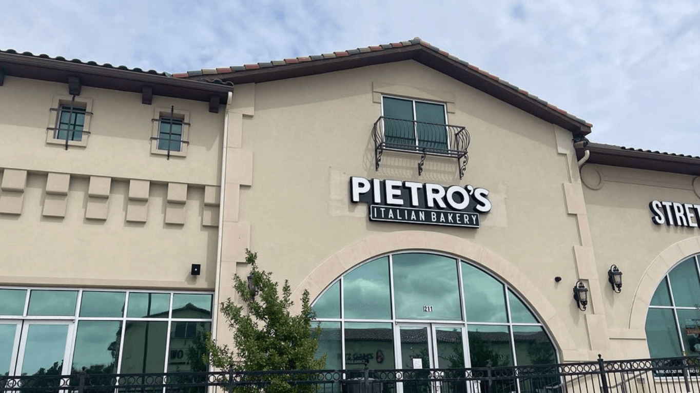 Pietro's Italian Bakery, photo 2