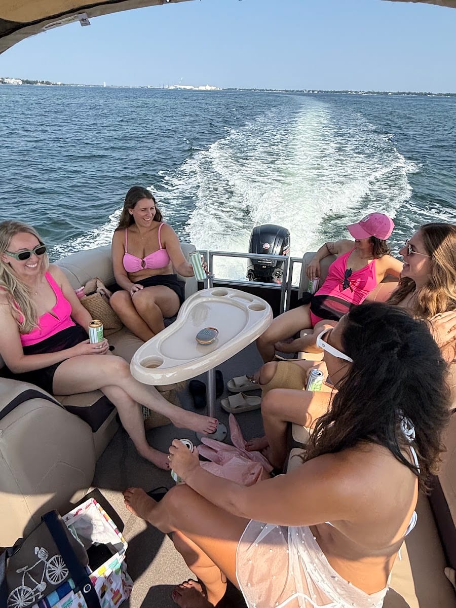 Hideaway Pontoon Rentals