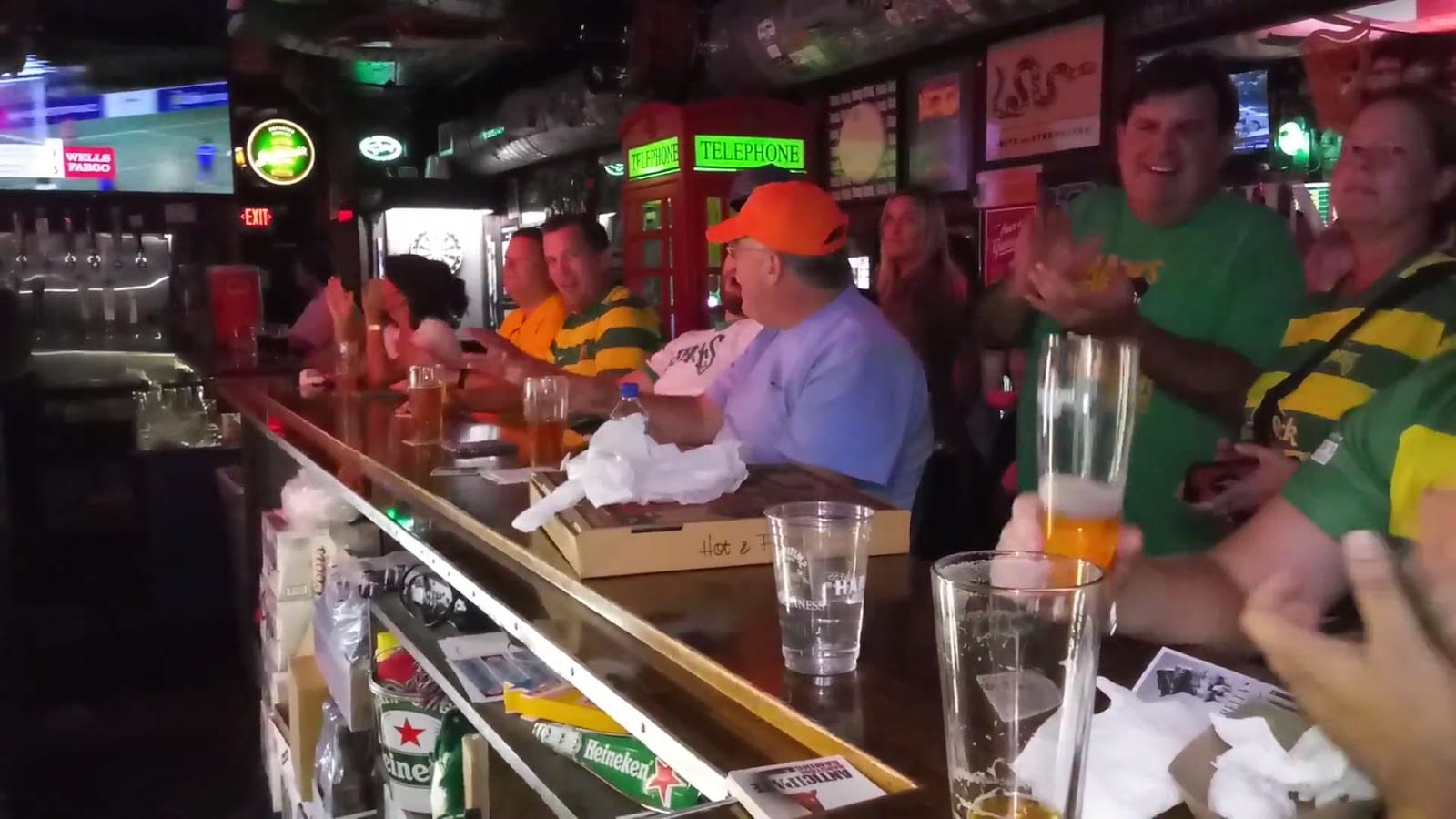 Shamrock Pub, photo 3