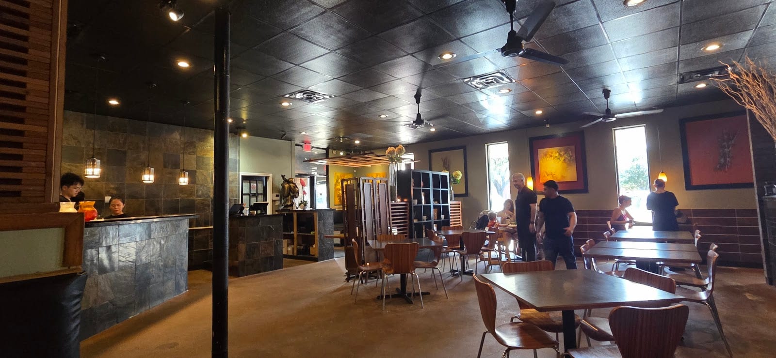 Huynh Restaurant
