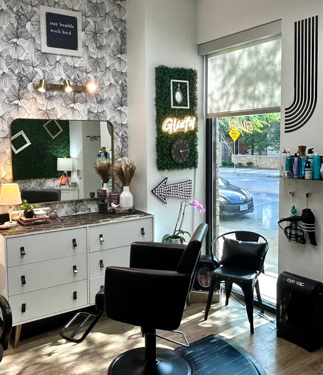 Glitz'd Hair & Esthetic Studio, photo 3