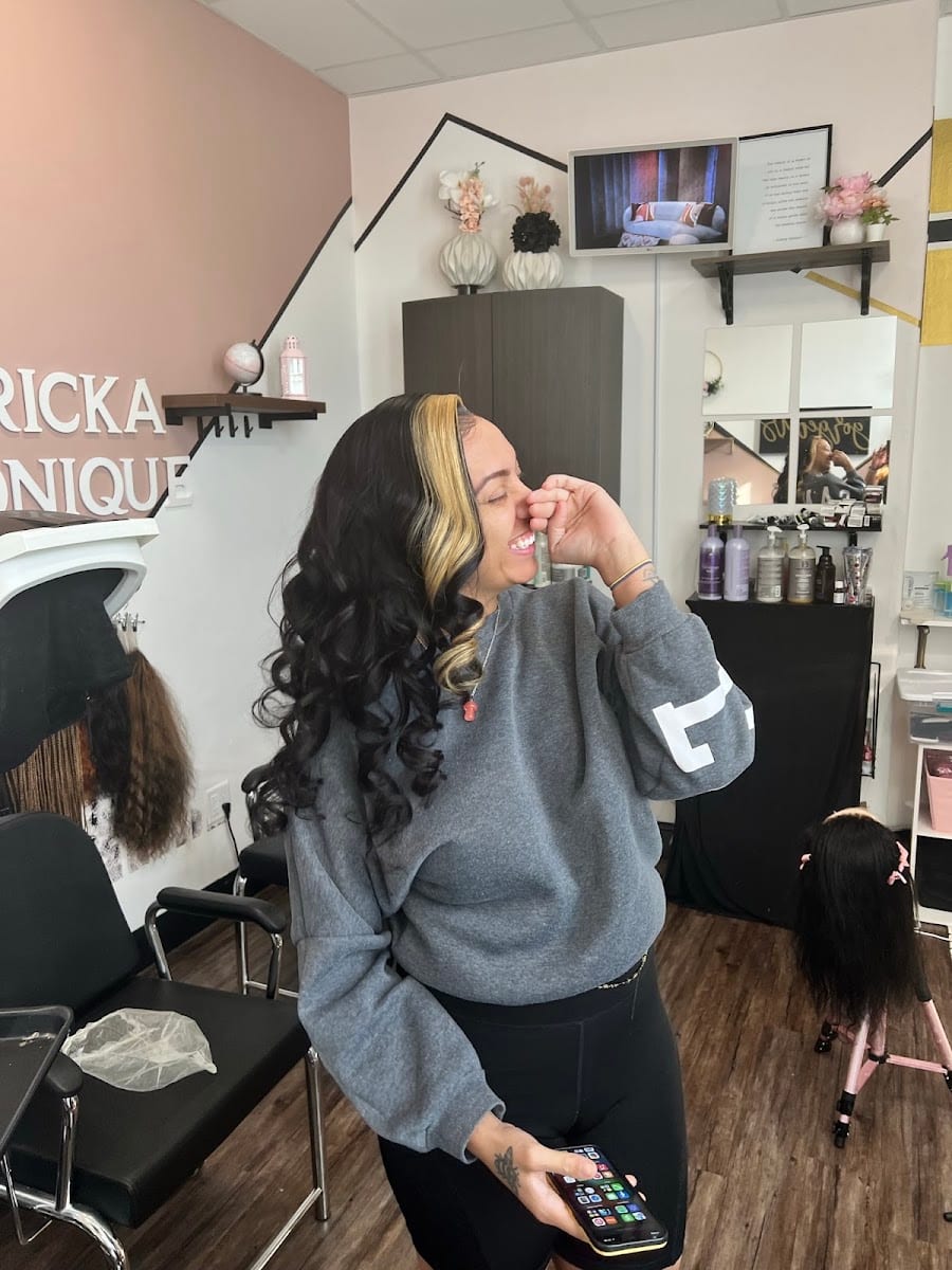 Erickamonique Hair Therapy Clinic, photo 3