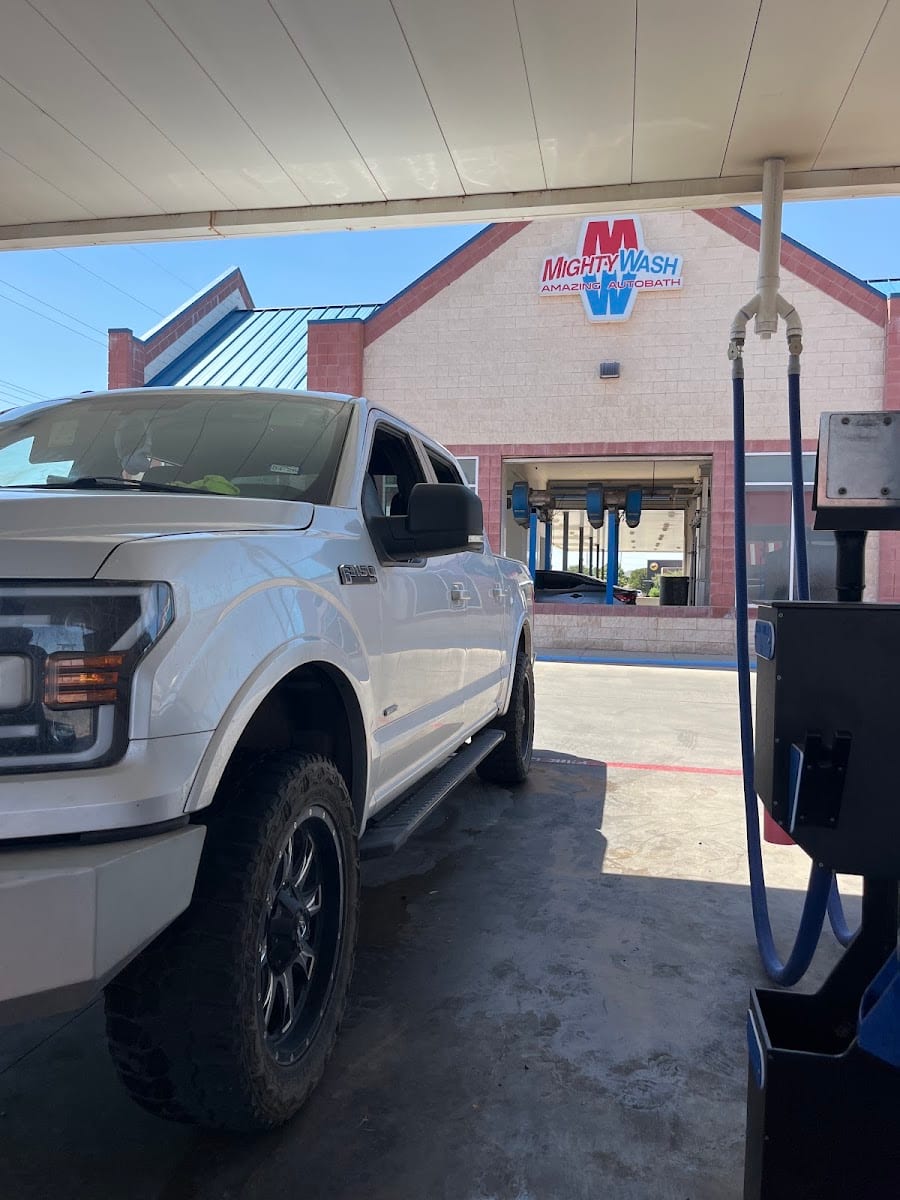 Mighty Wash #5 of Lubbock, photo 3