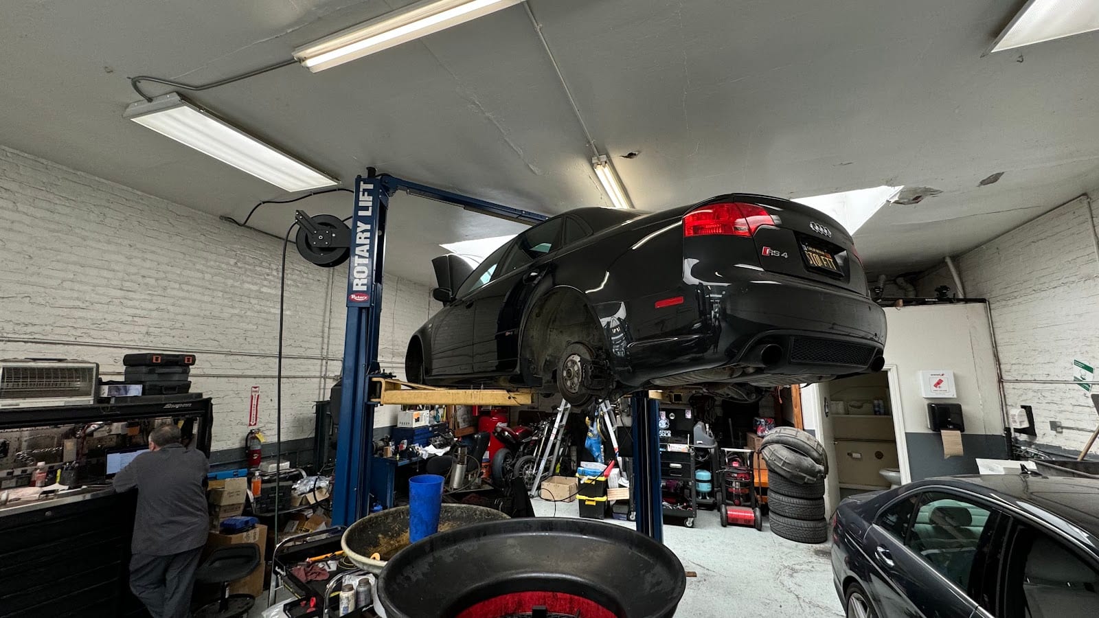 VAS Motor Works Inc, photo 4
