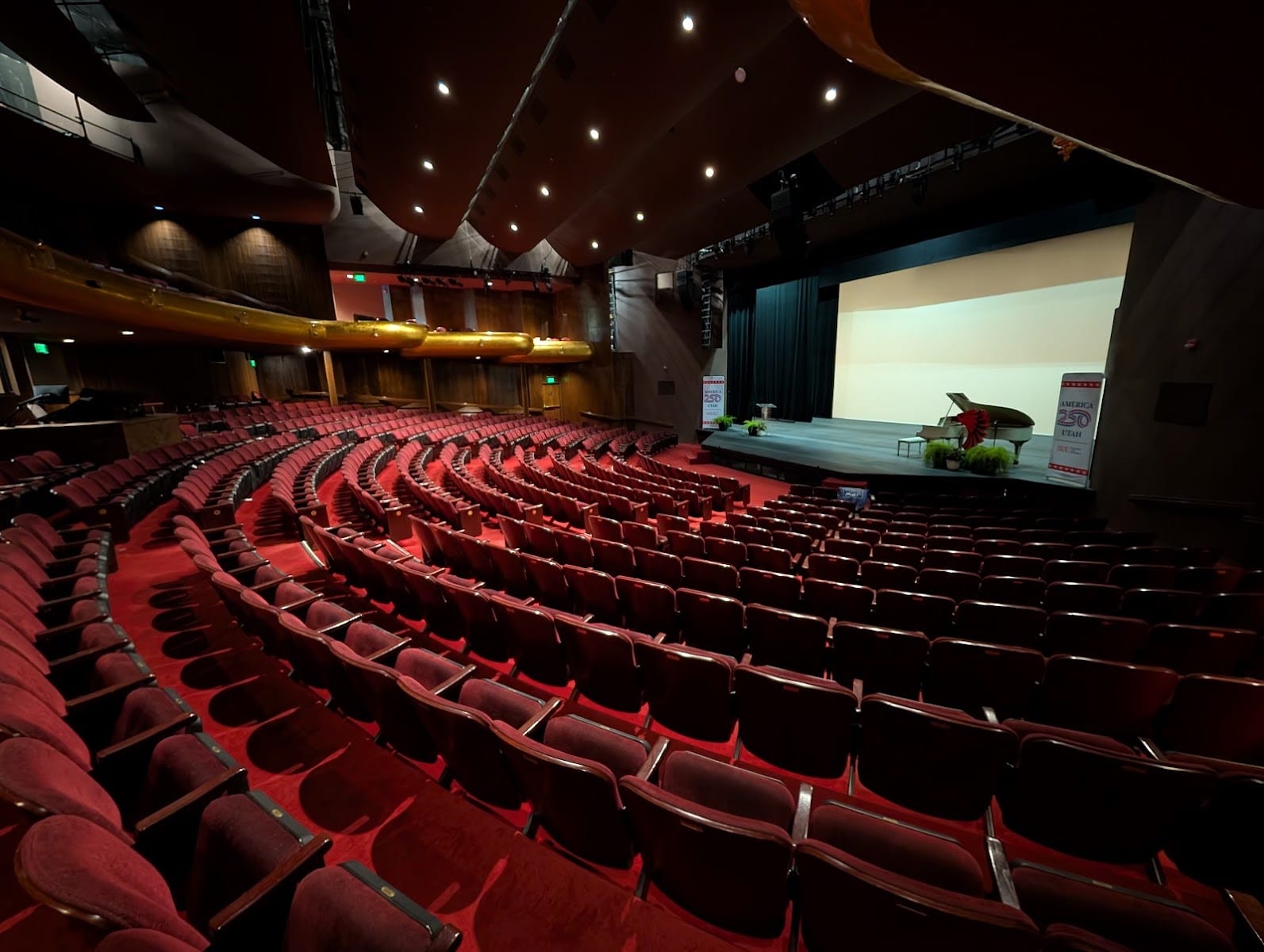 Randall L. Jones Theatre