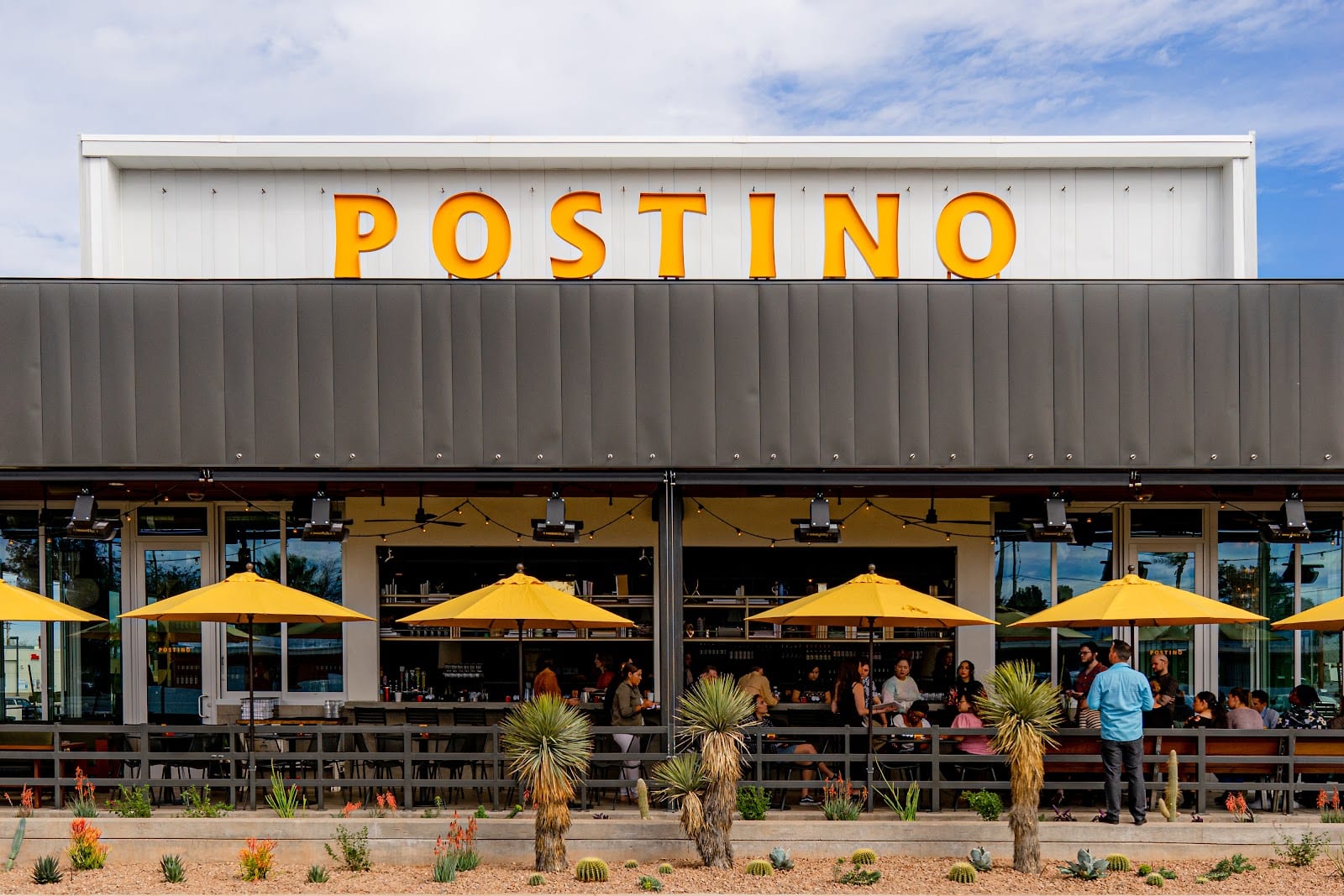 Postino Grant, photo 2