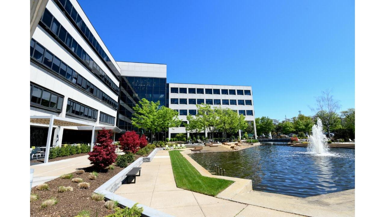 HMH Primary Care - From Road - Paramus