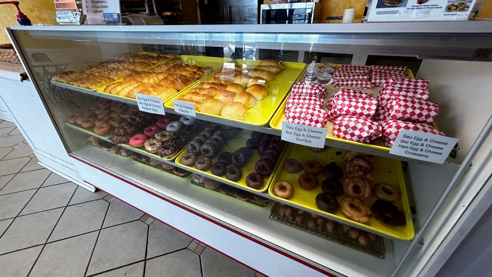 Daylight Donuts