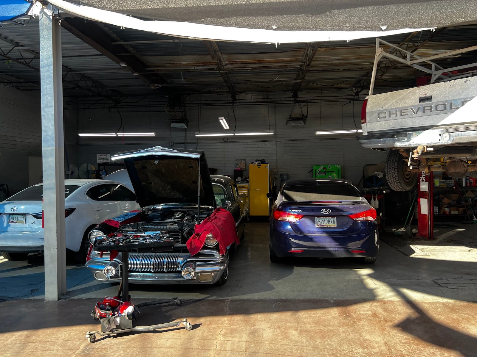 University Motor Werks, photo 3